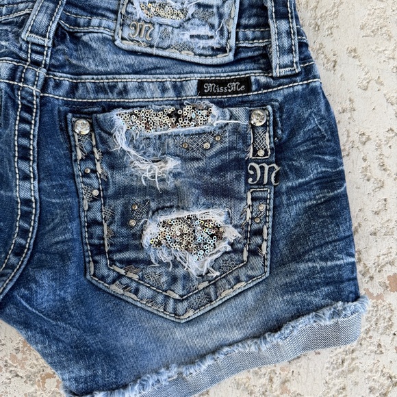 Miss Me Shorts Size 25 Womens Embellished Rhinestone Short Sequins Low Rise Blue - Picture 8 of 11